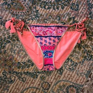 Aerie swum bottom size large!